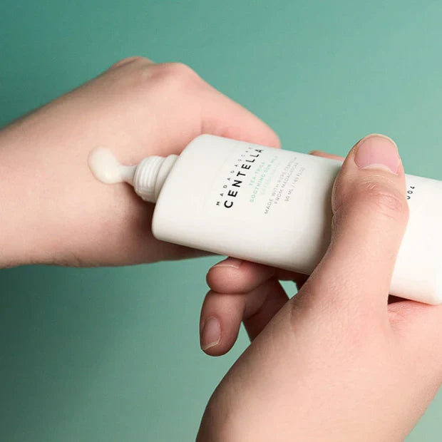 Skin1004 - Madagascar Centella Tea-Trica Soothing Sun Milk SPF50+ PA++++ 50ml