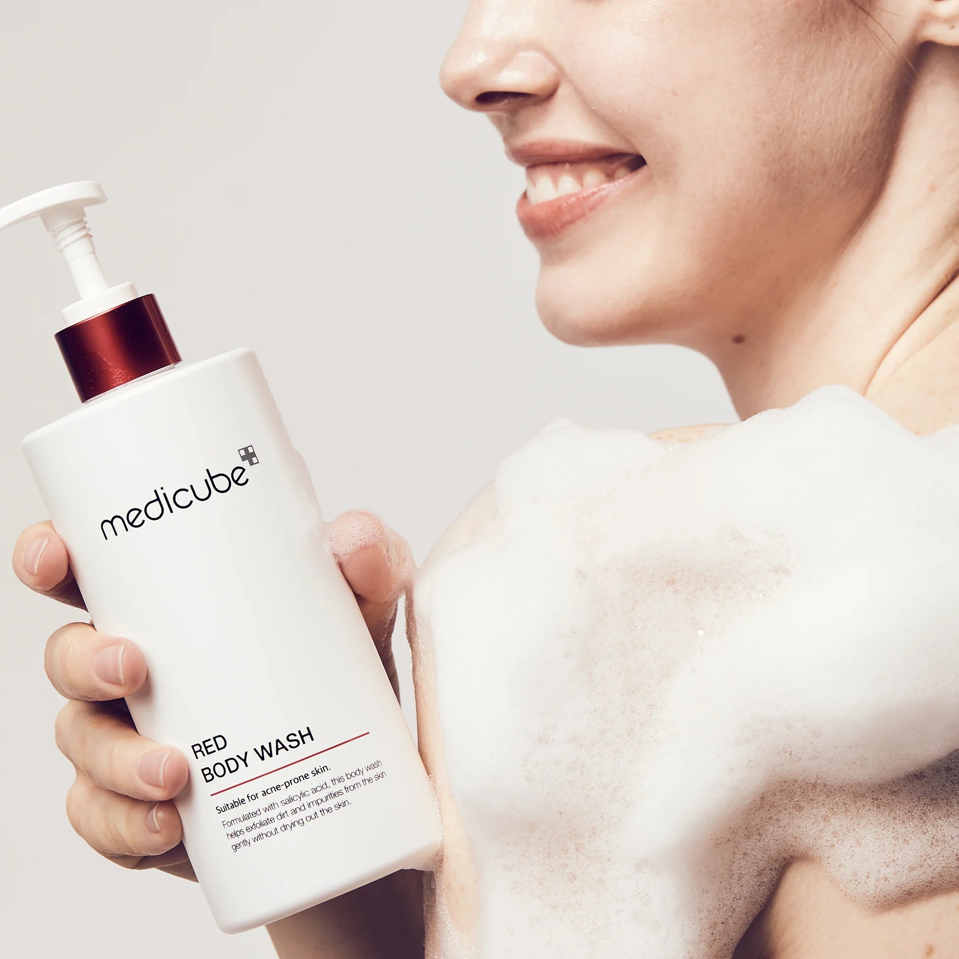 Medicube- Red Acne Body Wash 400g