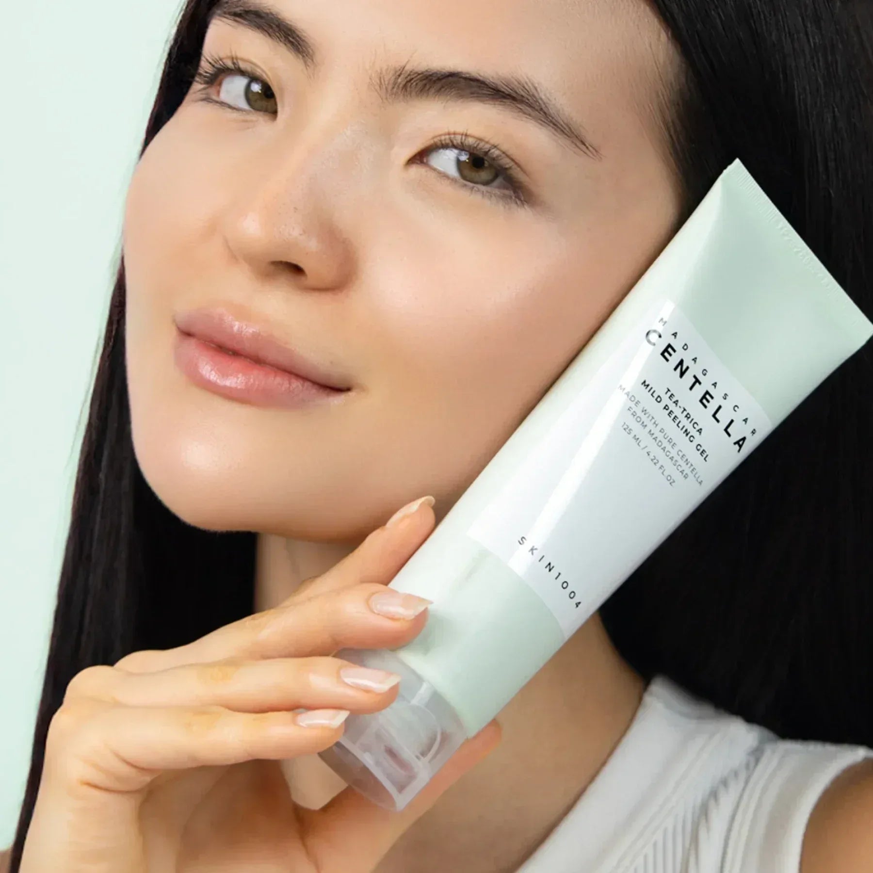 Skin1004 - Madagascar Centella Tea-Trica Mild Peeling Gel 125ml